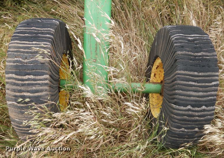 image for item GE9448 John Deere 1518 batwing rotary mower