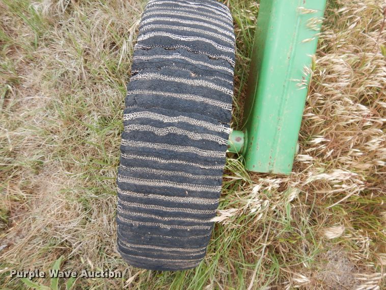 image for item GE9448 John Deere 1518 batwing rotary mower