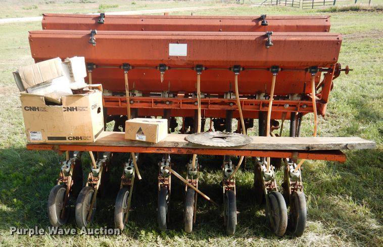 image for item GE9465 Tye Pasture Pleaser grain drill
