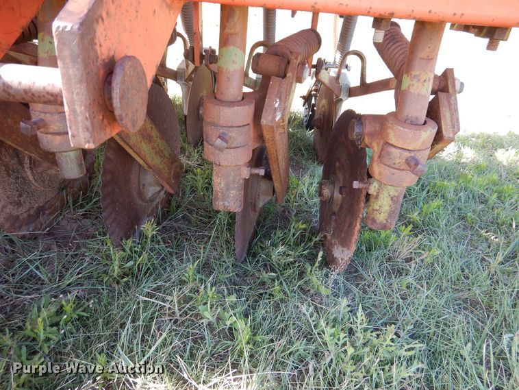 image for item GE9465 Tye Pasture Pleaser grain drill