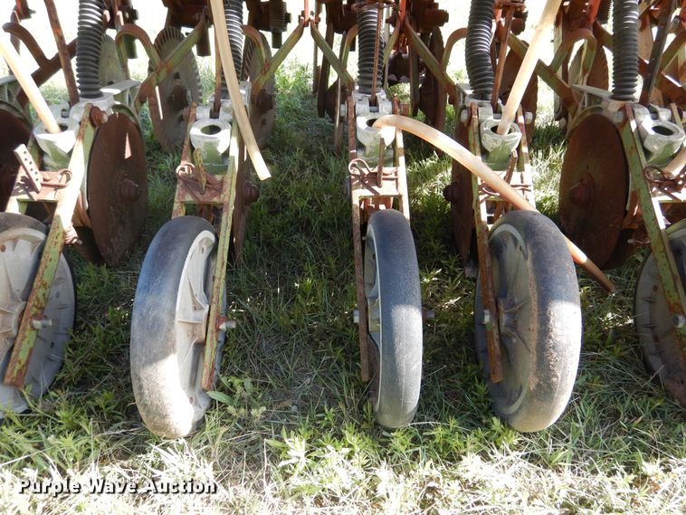 image for item GE9465 Tye Pasture Pleaser grain drill