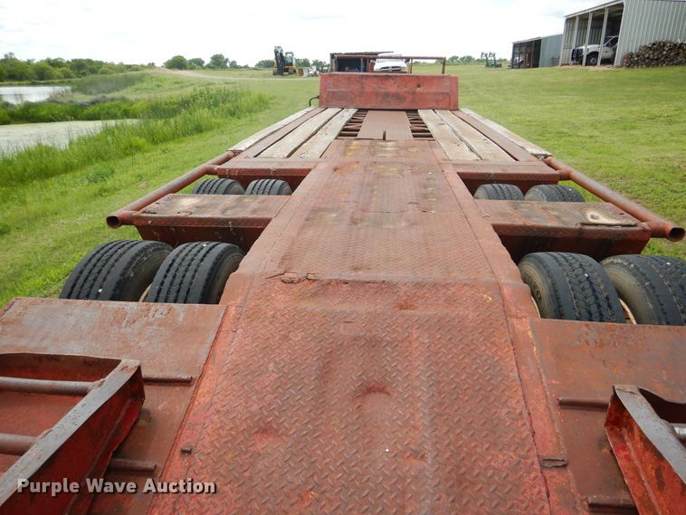 image for item GE9488 1980 Heavy Haul HS25 drop deck equipment trailer