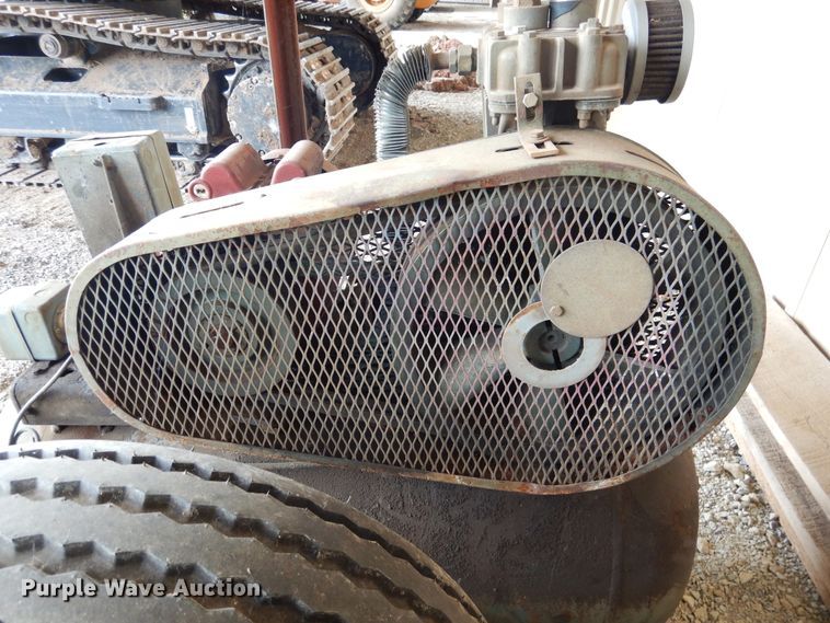 image for item GE9490 Quincy 310 air compressor