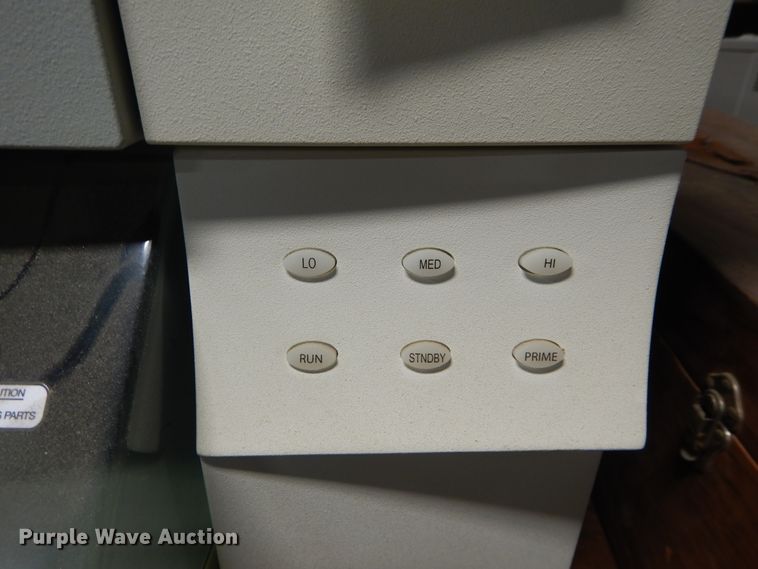 image for item HS9507 BD Facscalibur cell analyzer