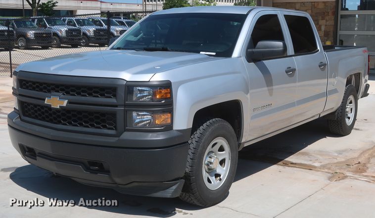 image for item HS9517 2015 Chevrolet Silverado 1500  Crew Cab pickup truck