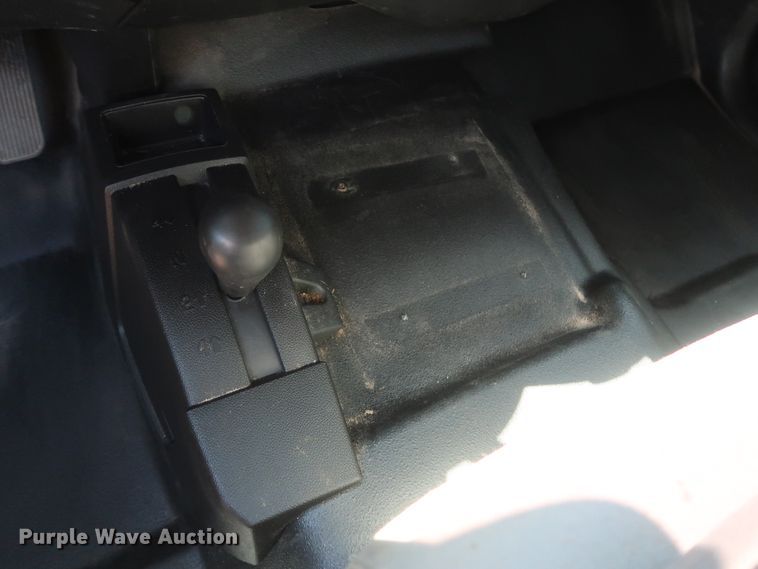 image for item HS9517 2015 Chevrolet Silverado 1500  Crew Cab pickup truck