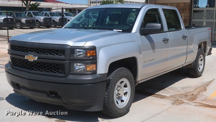 image for item HS9518 2015 Chevrolet Silverado 1500  Crew Cab pickup truck