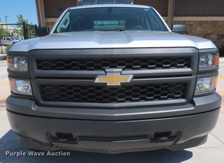 image for item HS9518 2015 Chevrolet Silverado 1500  Crew Cab pickup truck