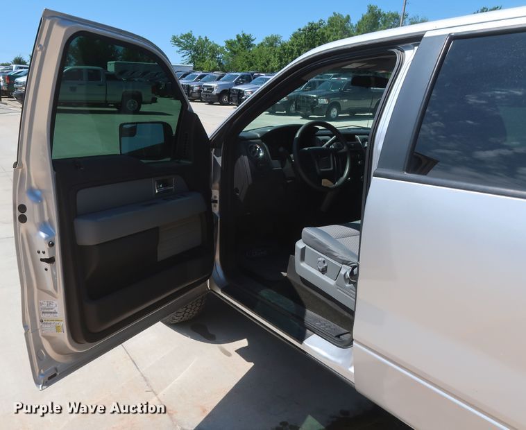 image for item HS9519 2011 Ford F150 XLT  SuperCrew pickup truck