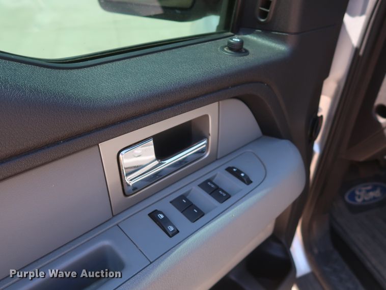 image for item HS9519 2011 Ford F150 XLT  SuperCrew pickup truck