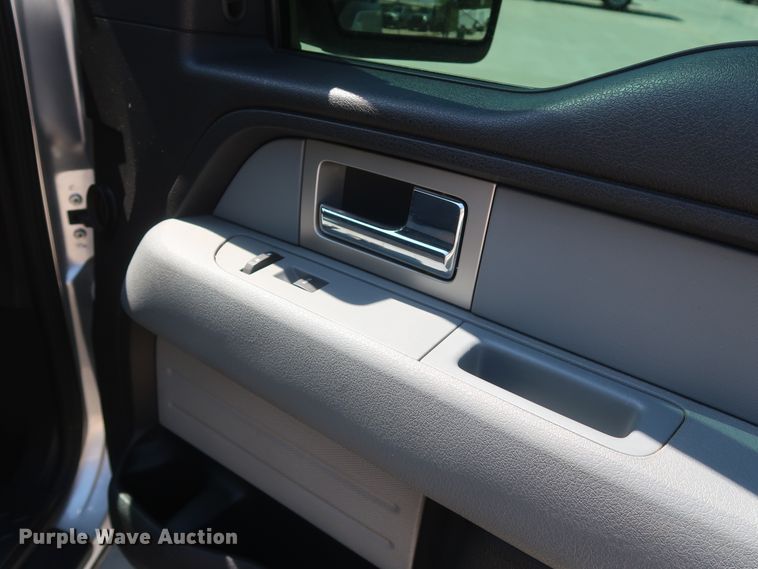 image for item HS9519 2011 Ford F150 XLT  SuperCrew pickup truck