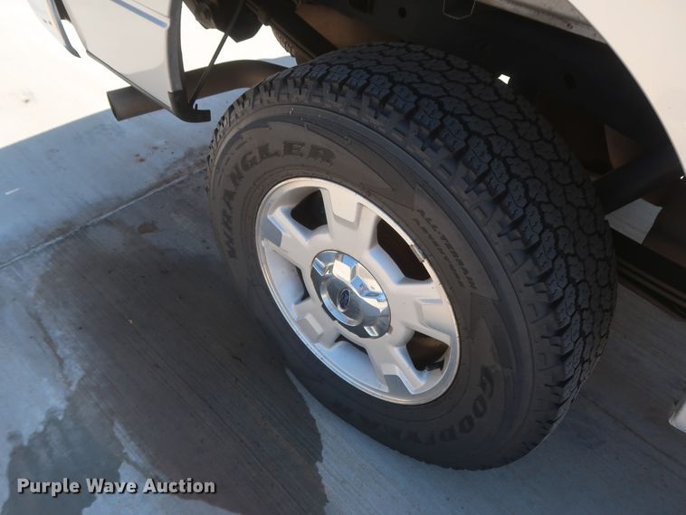 image for item HS9519 2011 Ford F150 XLT  SuperCrew pickup truck