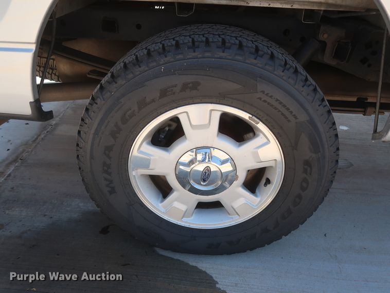 image for item HS9519 2011 Ford F150 XLT  SuperCrew pickup truck