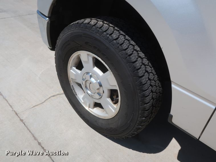 image for item HS9519 2011 Ford F150 XLT  SuperCrew pickup truck