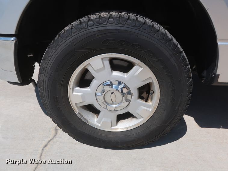 image for item HS9519 2011 Ford F150 XLT  SuperCrew pickup truck