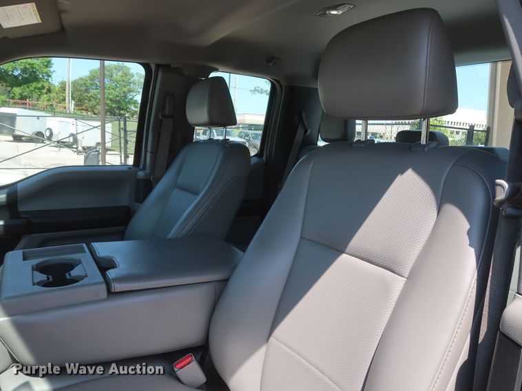 image for item HS9520 2017 Ford F250 Super Duty XL  SuperCab pickup truck