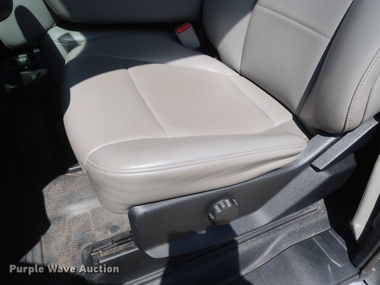 image for item HS9520 2017 Ford F250 Super Duty XL  SuperCab pickup truck