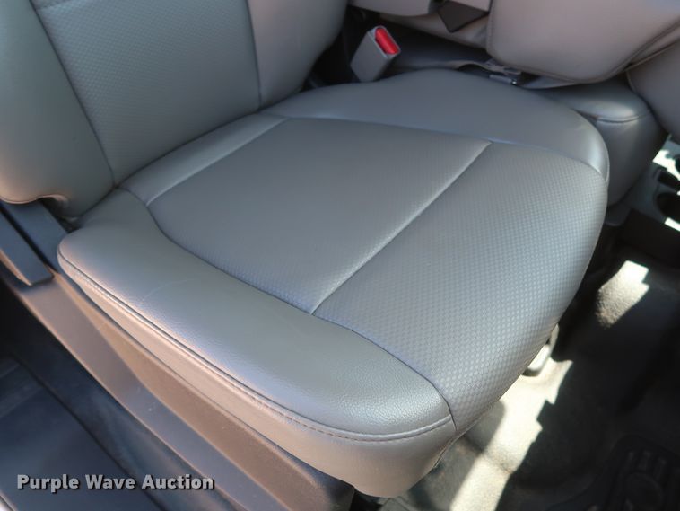 image for item HS9520 2017 Ford F250 Super Duty XL  SuperCab pickup truck