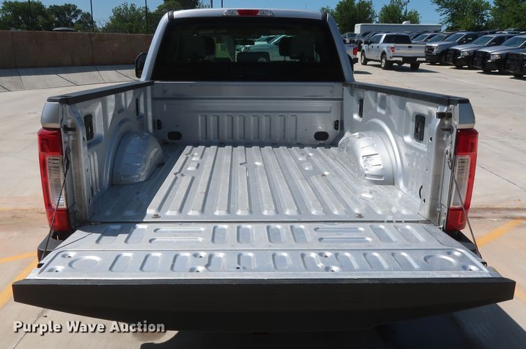 image for item HS9520 2017 Ford F250 Super Duty XL  SuperCab pickup truck