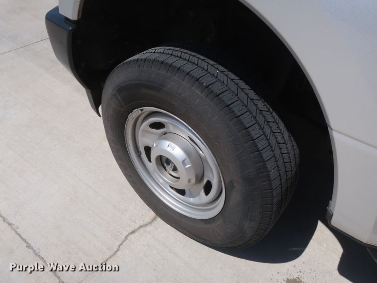 image for item HS9520 2017 Ford F250 Super Duty XL  SuperCab pickup truck