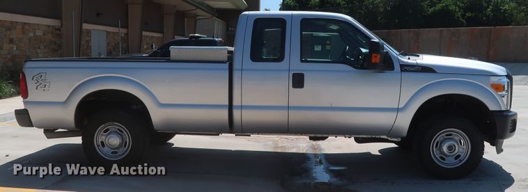 image for item HS9522 2015 Ford F250 Super Duty  SuperCab pickup truck