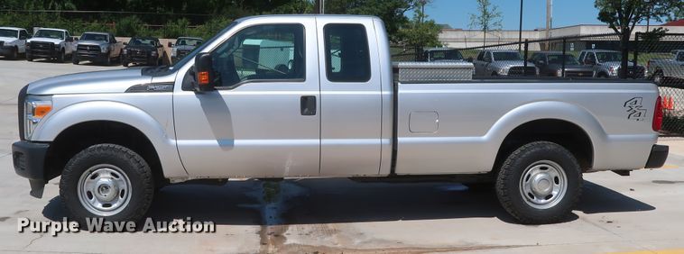 image for item HS9522 2015 Ford F250 Super Duty  SuperCab pickup truck