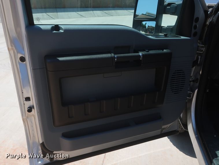 image for item HS9522 2015 Ford F250 Super Duty  SuperCab pickup truck