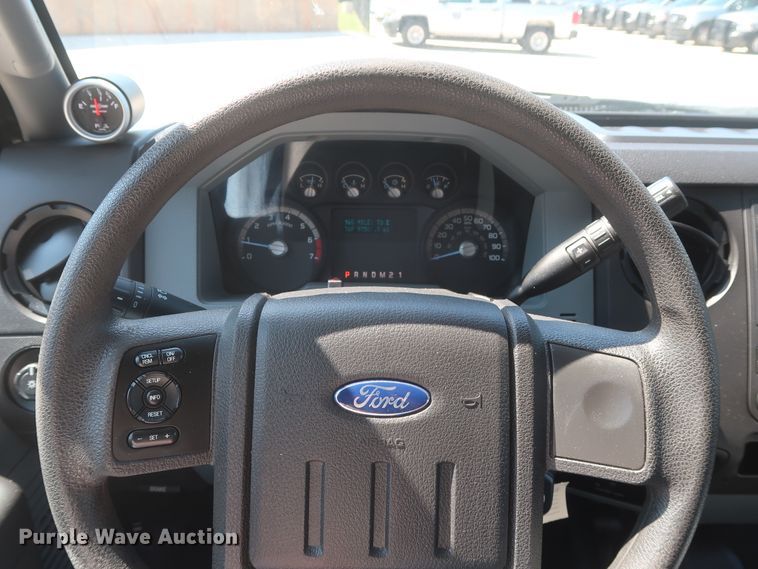 image for item HS9522 2015 Ford F250 Super Duty  SuperCab pickup truck