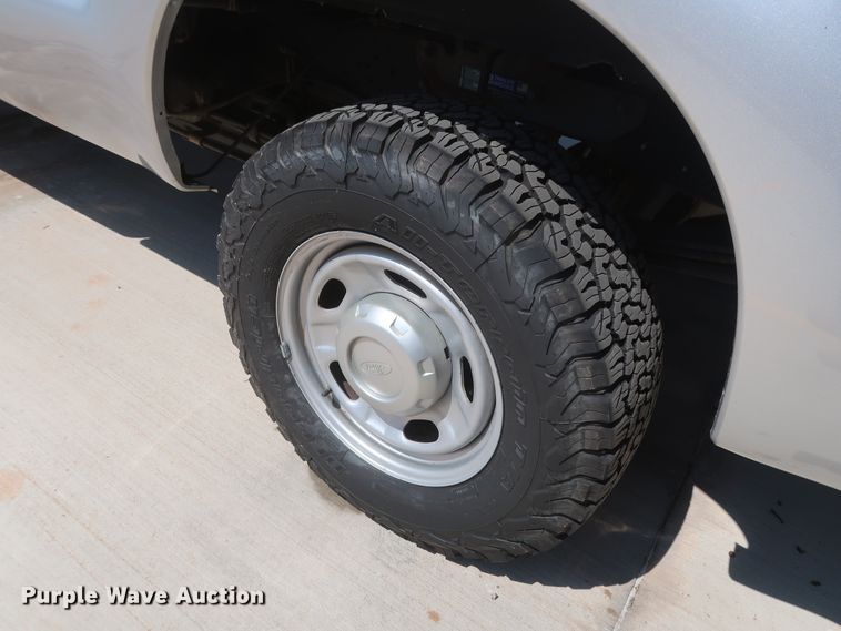 image for item HS9522 2015 Ford F250 Super Duty  SuperCab pickup truck