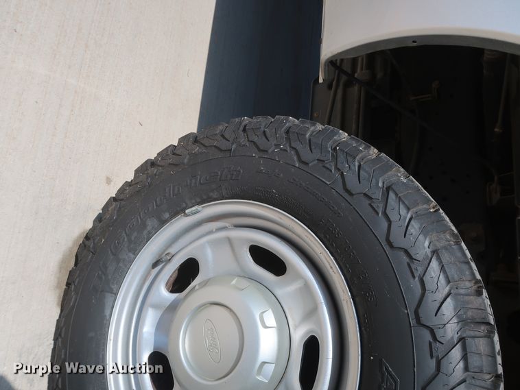 image for item HS9522 2015 Ford F250 Super Duty  SuperCab pickup truck