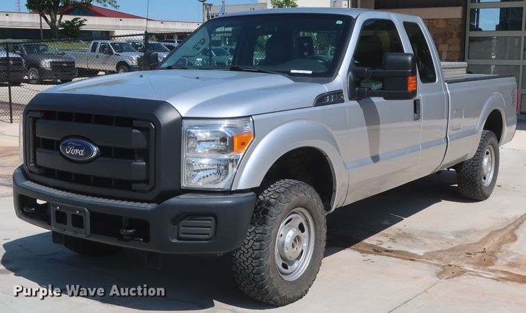 image for item HS9523 2015 Ford F250 Super Duty XL  SuperCab pickup truck