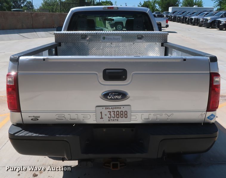 image for item HS9523 2015 Ford F250 Super Duty XL  SuperCab pickup truck