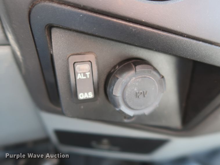 image for item HS9523 2015 Ford F250 Super Duty XL  SuperCab pickup truck