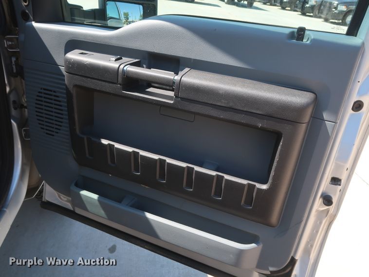 image for item HS9523 2015 Ford F250 Super Duty XL  SuperCab pickup truck