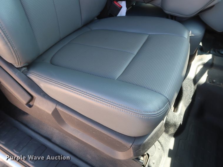 image for item HS9523 2015 Ford F250 Super Duty XL  SuperCab pickup truck