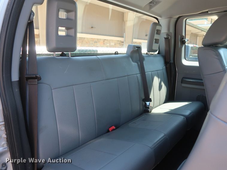 image for item HS9523 2015 Ford F250 Super Duty XL  SuperCab pickup truck