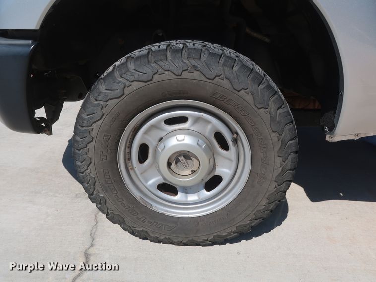 image for item HS9523 2015 Ford F250 Super Duty XL  SuperCab pickup truck