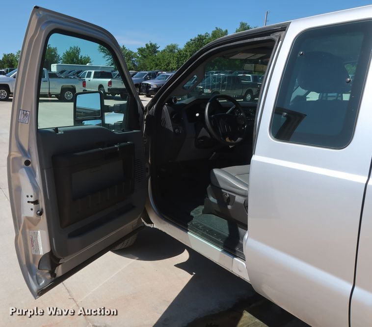 image for item HS9526 2015 Ford F250 Super Duty XL  SuperCab pickup truck