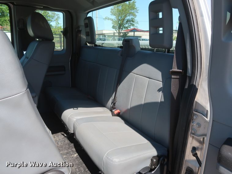 image for item HS9526 2015 Ford F250 Super Duty XL  SuperCab pickup truck