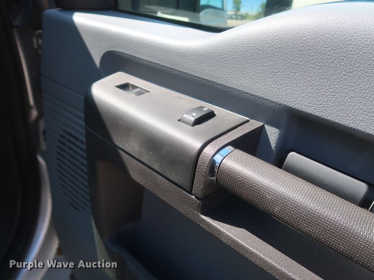 image for item HS9526 2015 Ford F250 Super Duty XL  SuperCab pickup truck