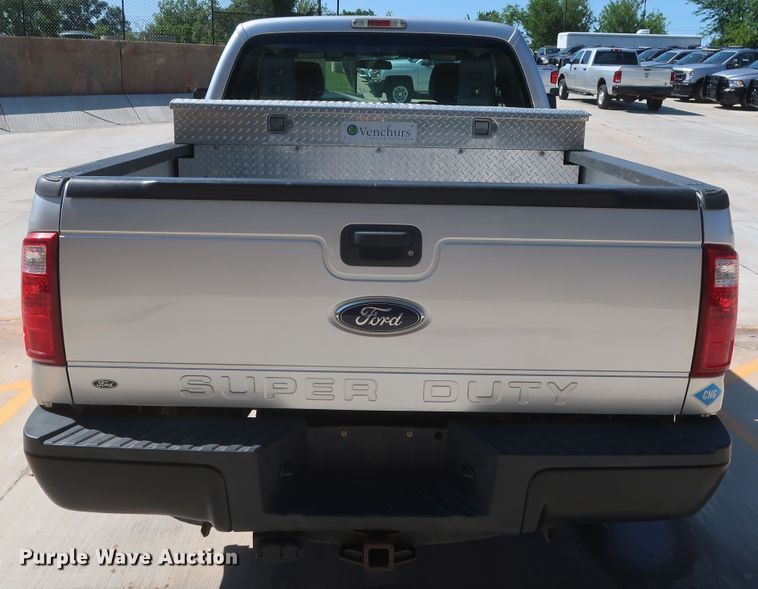 image for item HS9526 2015 Ford F250 Super Duty XL  SuperCab pickup truck