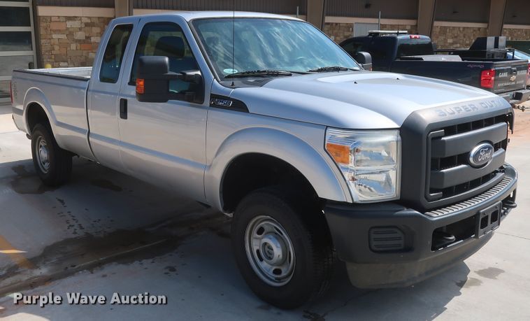 image for item HS9527 2012 Ford F250 Super Duty  SuperCab pickup truck