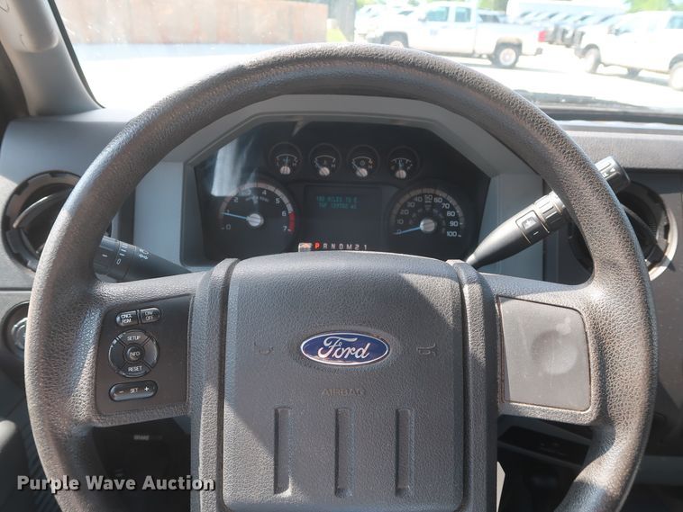 image for item HS9527 2012 Ford F250 Super Duty  SuperCab pickup truck