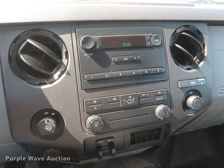 image for item HS9527 2012 Ford F250 Super Duty  SuperCab pickup truck