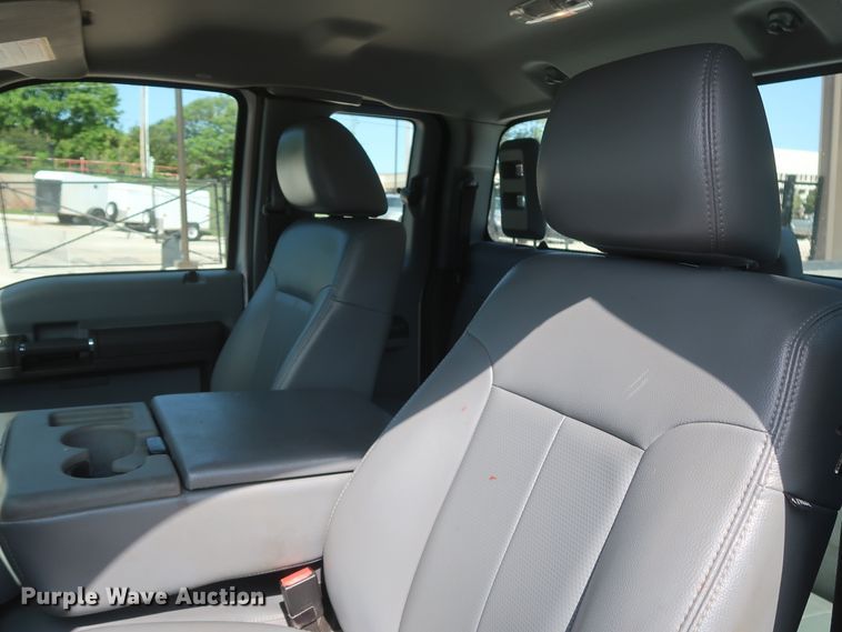 image for item HS9527 2012 Ford F250 Super Duty  SuperCab pickup truck