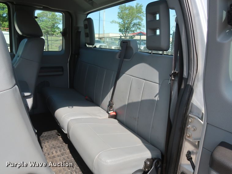 image for item HS9527 2012 Ford F250 Super Duty  SuperCab pickup truck