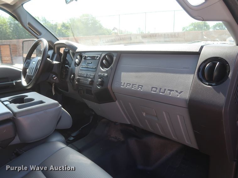 image for item HS9527 2012 Ford F250 Super Duty  SuperCab pickup truck