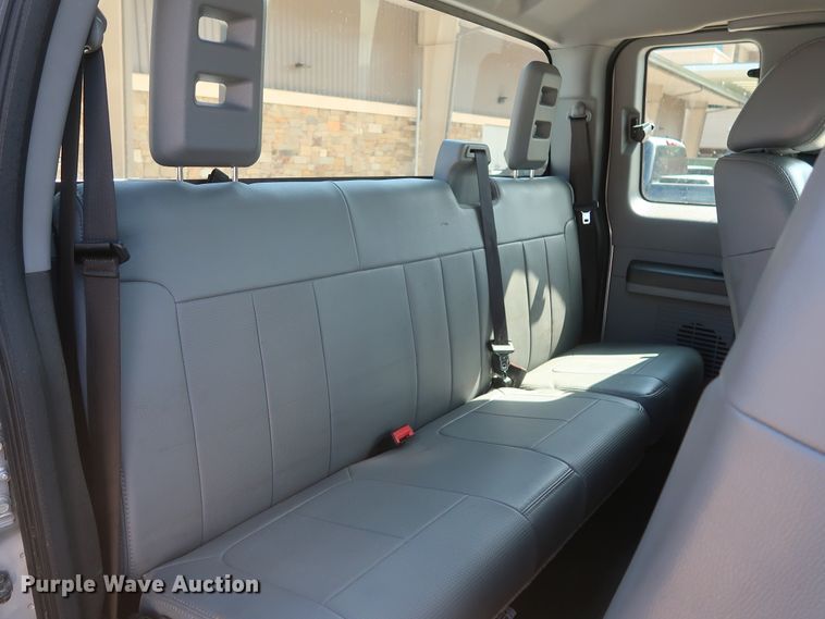 image for item HS9527 2012 Ford F250 Super Duty  SuperCab pickup truck