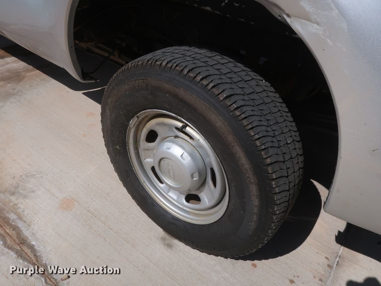 image for item HS9527 2012 Ford F250 Super Duty  SuperCab pickup truck