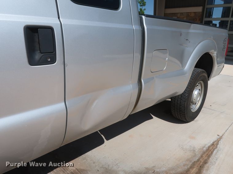 image for item HS9527 2012 Ford F250 Super Duty  SuperCab pickup truck